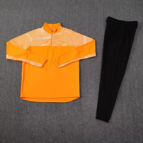 Soccer Tracksuits Training Suit For Men Half Zipper Jacket Men Games Jerseys Football Kit Tops And Trousers Can Customize Logo